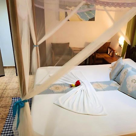 Buisson Guesthouse Ла-Диг Экстерьер фото