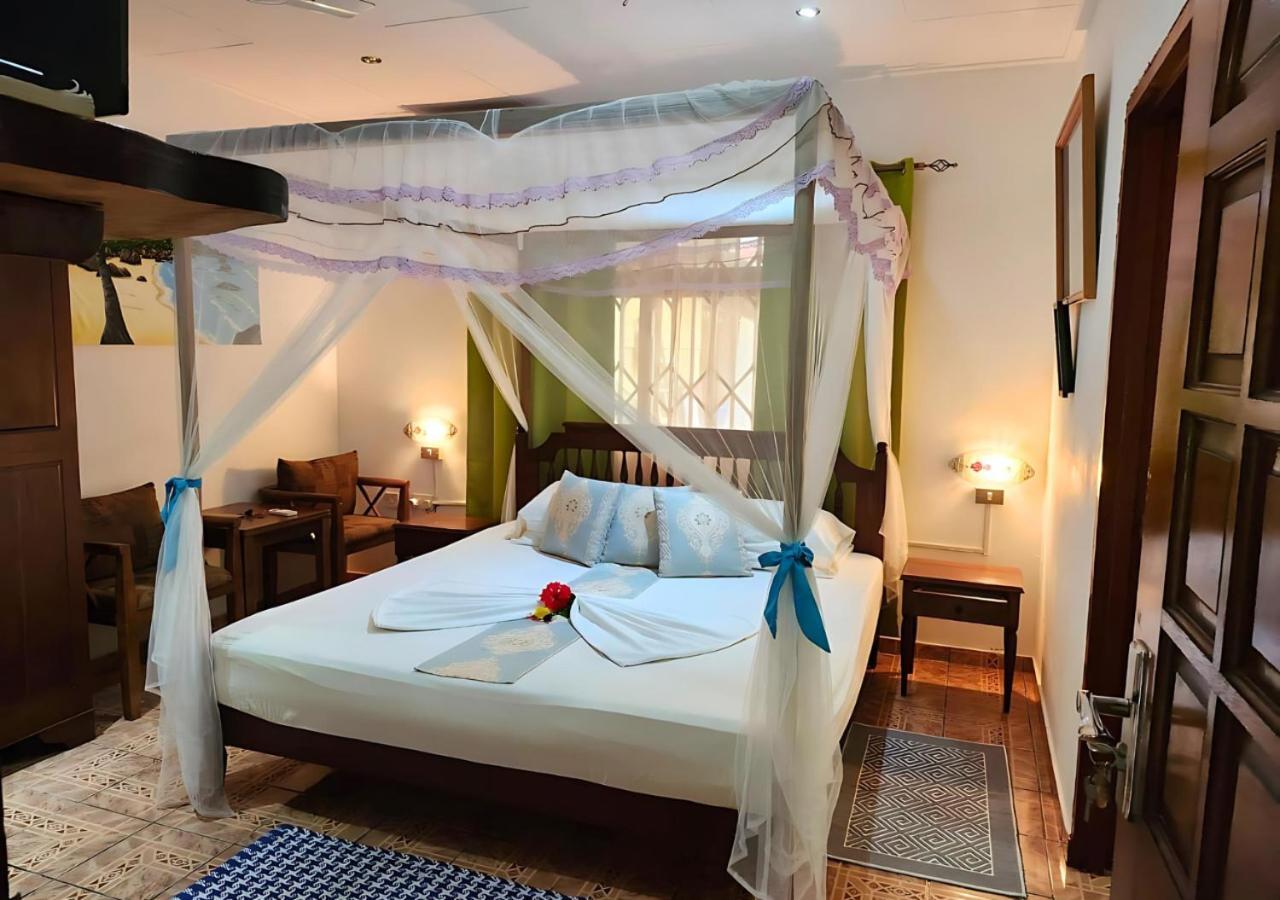 Buisson Guesthouse Ла-Диг Экстерьер фото